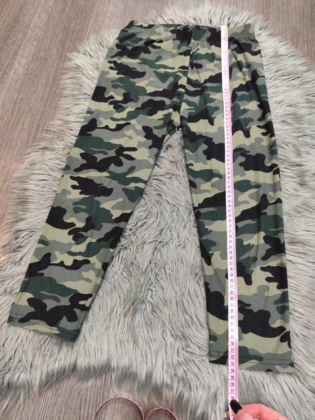 Trojštvrťové maskáčové legíny veľ. m/l, m