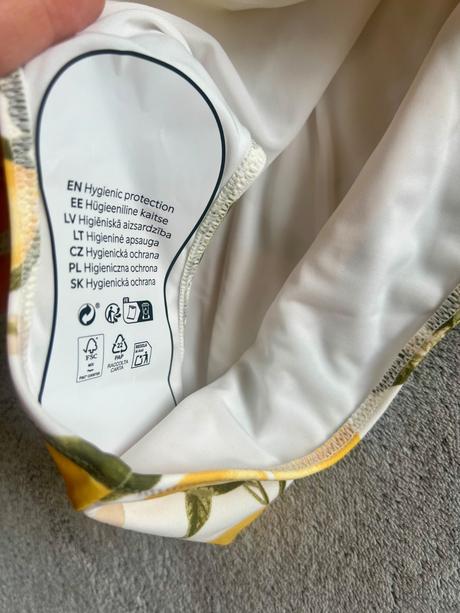Dámske celé plavky citróny, lindex,s