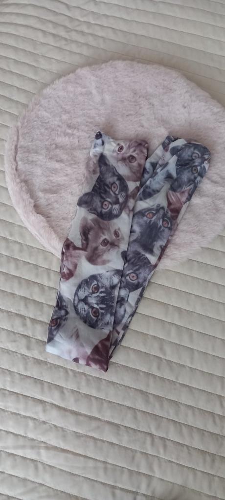 Mačičkové pančuchy, next,104