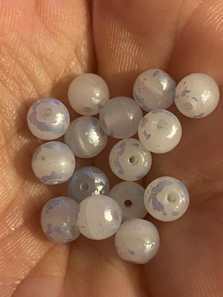 Korálky a tvorivý materiál - 94ks,