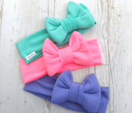 Čelenka -maxi nafučana mašla,