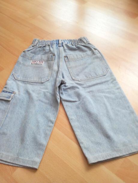 Trištvrťaky 122-128, 122