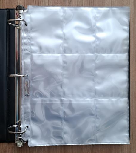 Pokémon album pikachu + listy na karty (30ks), 