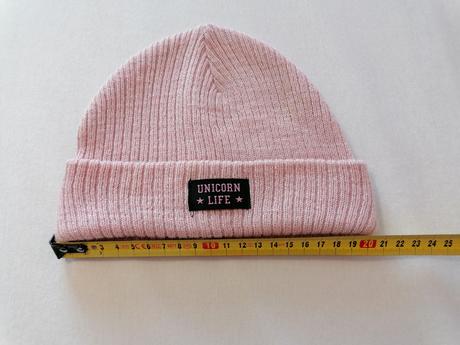 Nove upletove čiapky, f&f,98