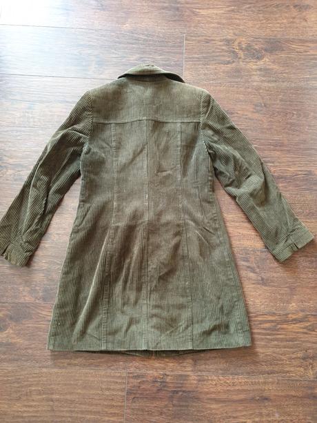 Manchestrový,predĺžený kabát - veľmi štýlový, l