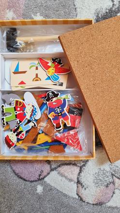 B3359 pirát prišpendlovačka,