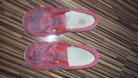 Tenisky a papucky 24/25, 24