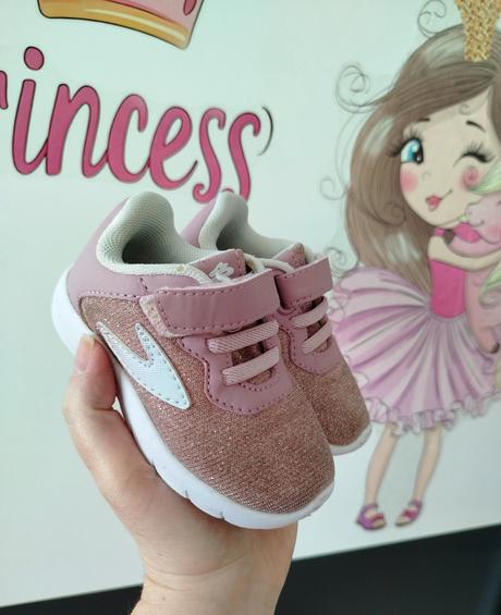 Trblietkavé tenisky, deichmann,21