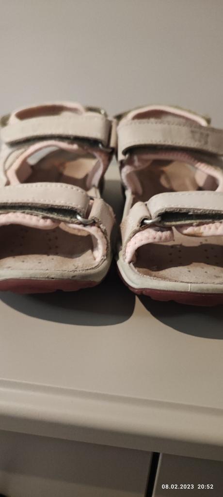 Športové kožené sandale, 33