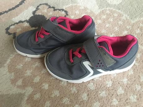 Turistické topanocky, 28