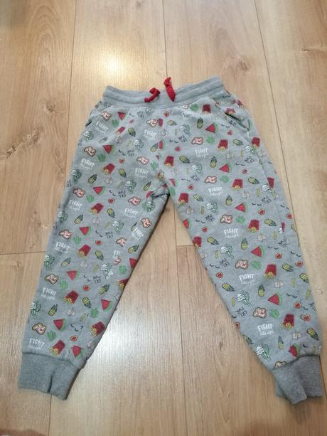 Tepláky, lupilu,104