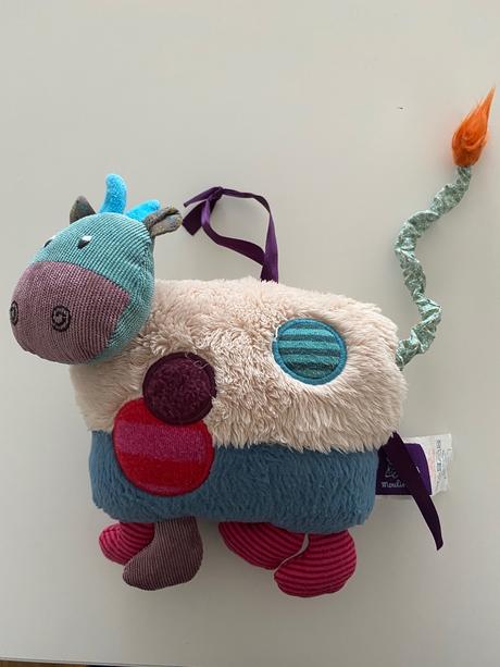 Hracia kravicka moulin roty,