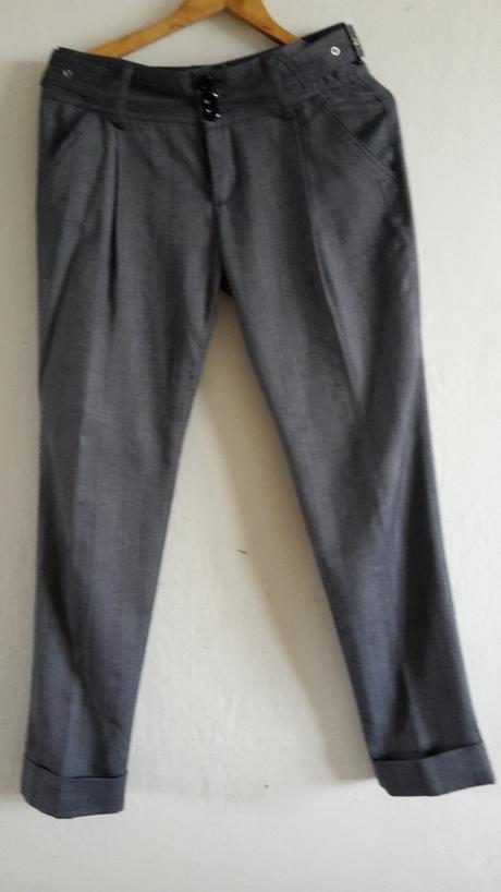 Kvalitné nohavice, 38