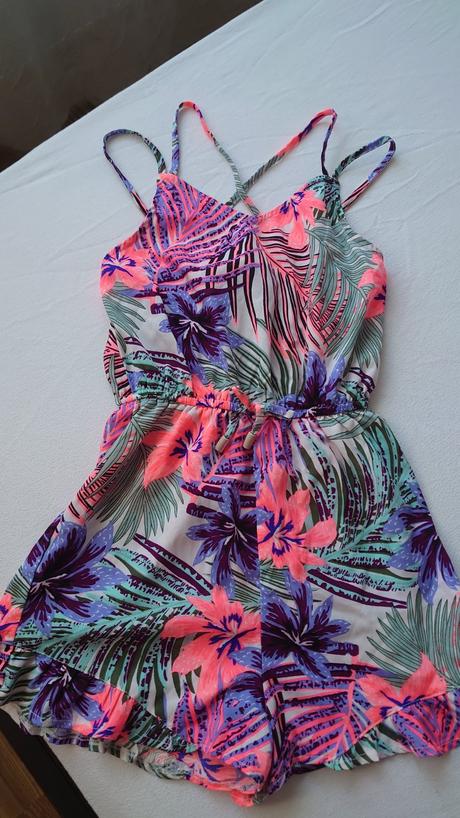 Úžasný kvietkovaný ľahučký letný overal primark, primark,134