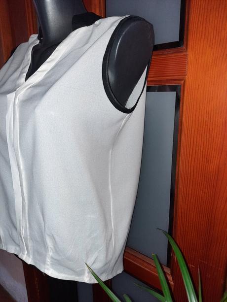 Ľahká letná blúzka, s