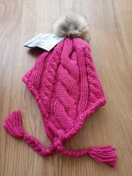 Čiapka zimná, lupilu