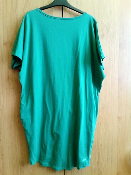 Športové šaty, 42