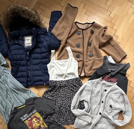 Mix babské oblečenie veľ.s za 5eur, s