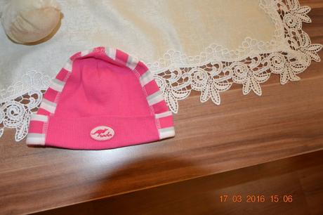 Viac druhov čiapok pre slečnu, 92