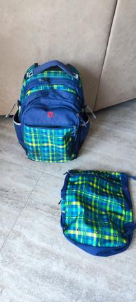 Skolska taska na kolieskach,