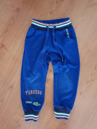 Dievcenske teplaky 98, 98