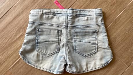 Riflové kraťase, takko,152