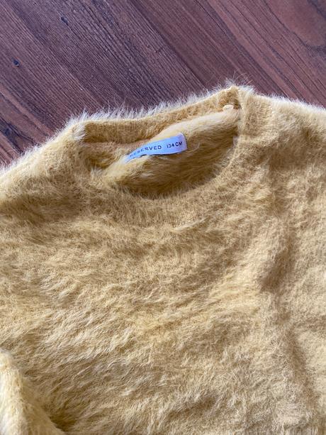 Svetrik reserved, reserved,134