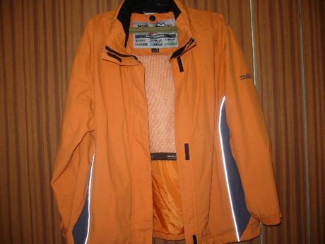 Prechodna vetrovka, 152