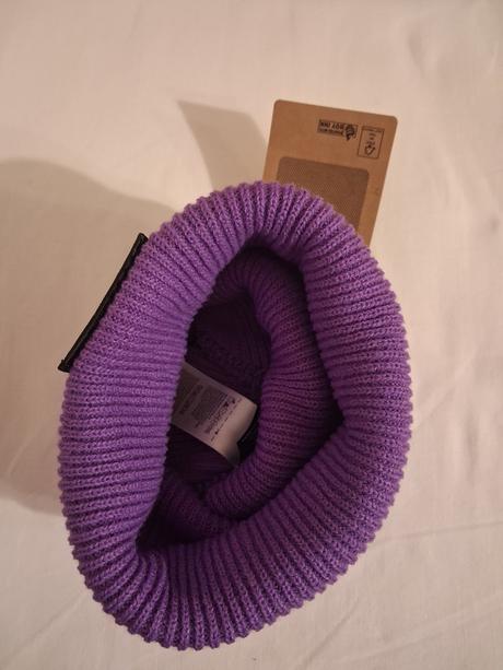 Dámska zimušná čiapka the north face .,