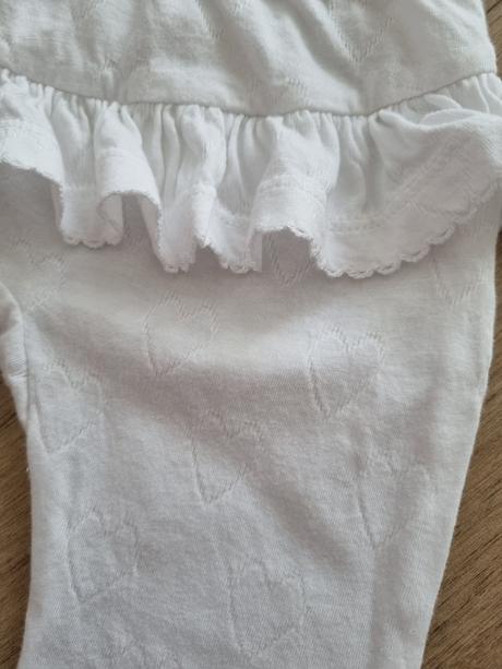 Tepláčiky s fodričkou a srdiečkami, 62