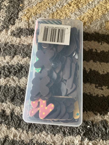 Farebné magnetky čísla 80ks, 