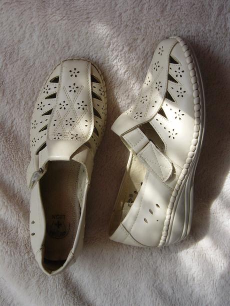 Dámske sandále biele, 41