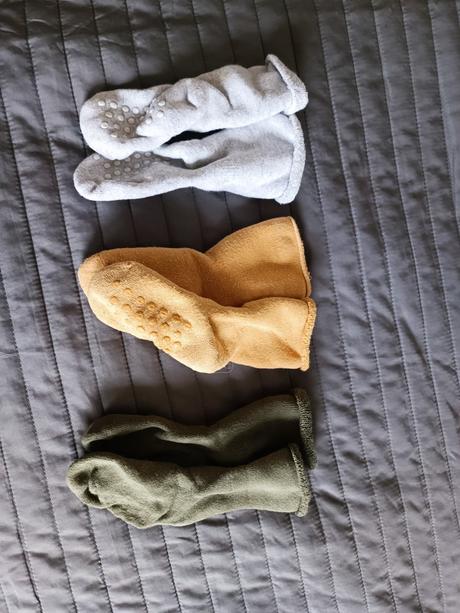 Hrube ponozky s protismykom, 21