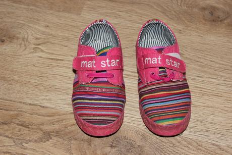 Športové topánky , 29