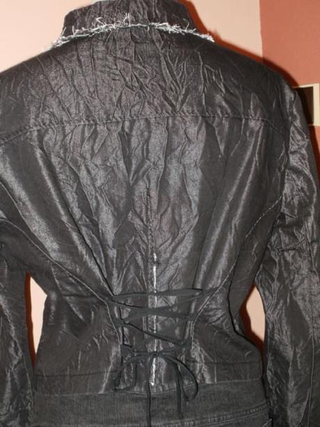 Čierne riflové sako, l