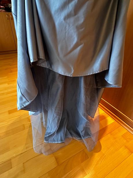 Spoločenské šaty, s