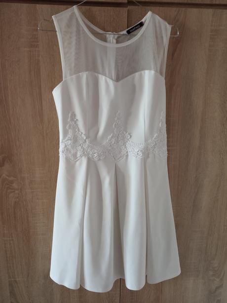 Biele šaty boohoo, 38