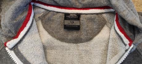 Teplá kvalitná mikina zn. tresspas, 128