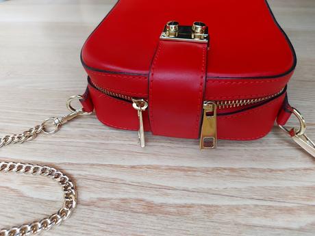 Kožená kabelka, 