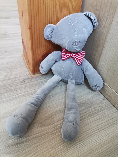 Plyšový macko mojkáč s motýlikom - 2 druhy, 