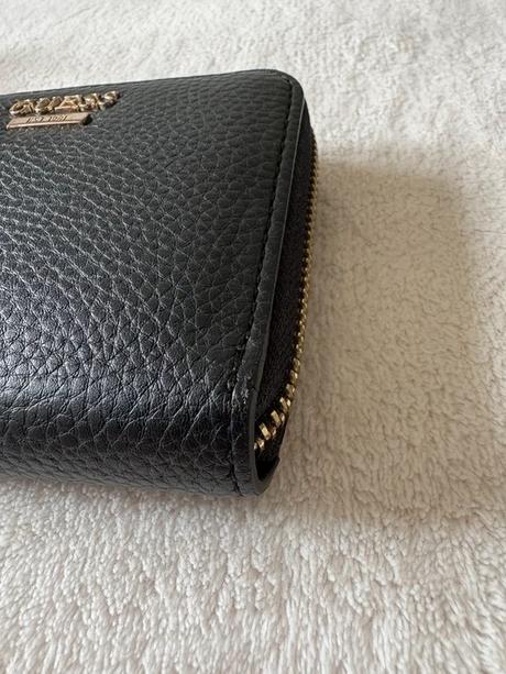 Guess peňaženka, guess