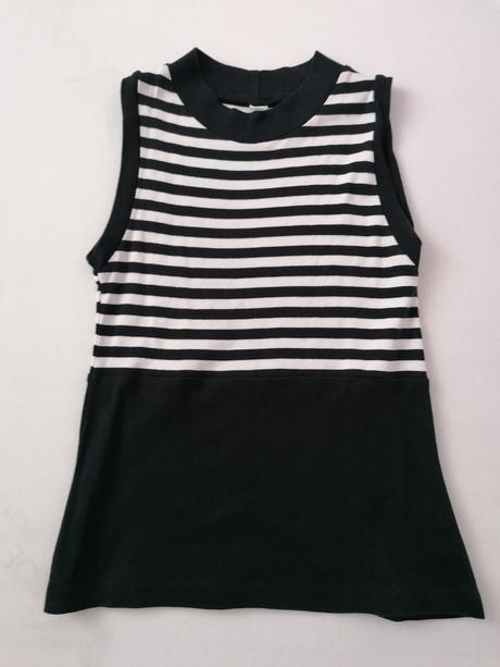 Čierno-biele tielko, 36