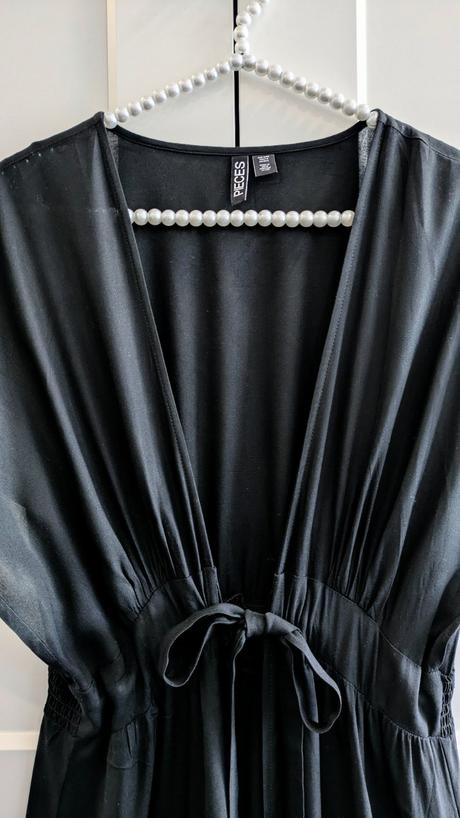 Letný čierny prehoz pieces,