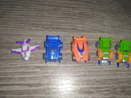 Paw patrol auticka a lietadlo,