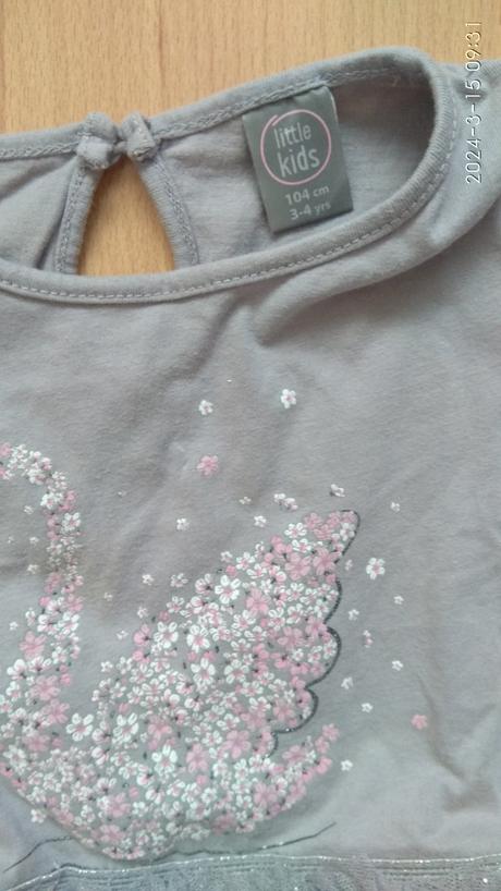 Dievčenské šaty veľ 104 značka little kids, 104