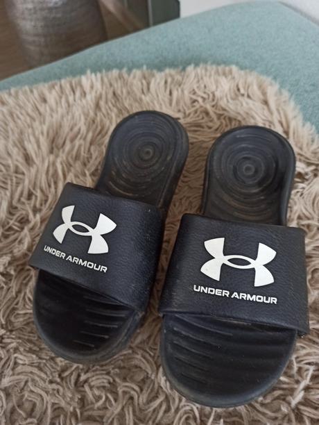 Šľapky, under armour,30
