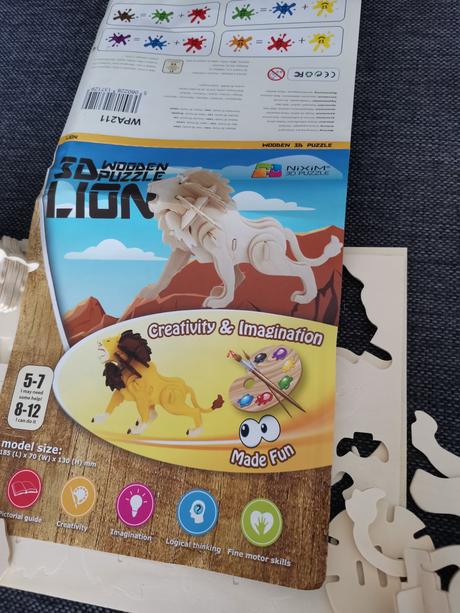 Drevená vlakova stanica., 