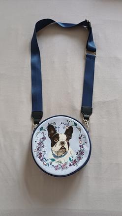 Dievčenská kabelka, reserved