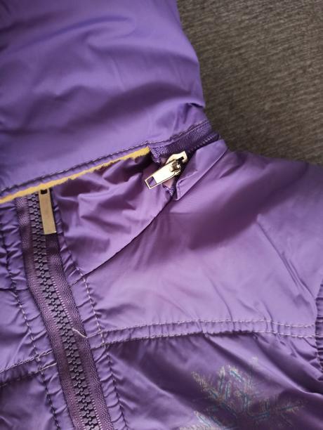 Vesta zateplená veľ. 104 - pekný stav, 104