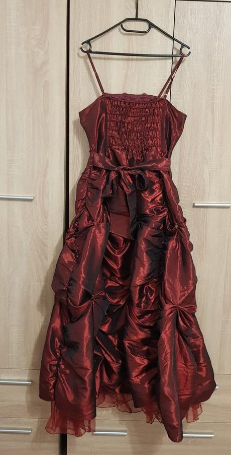 Spoločenské šaty m, m